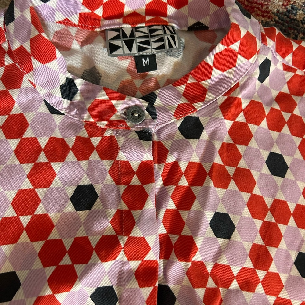Red and White Tile Pattern Dress - Picture 4 of 6